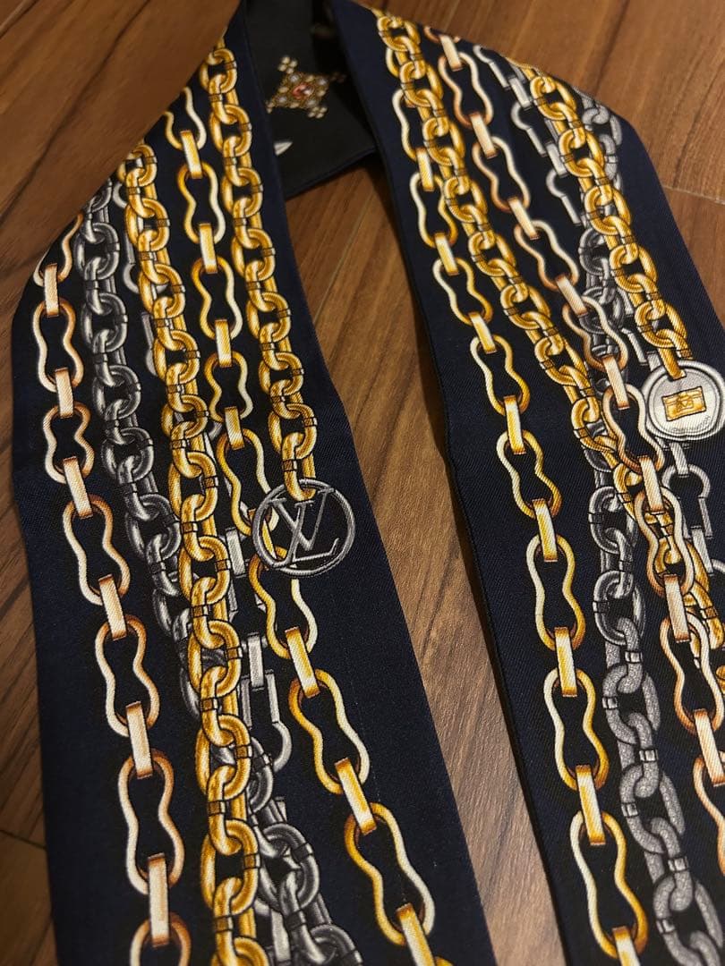 LOUIS VUITTON バンドー