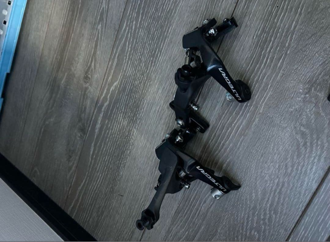 シマノR8000系アルテグラダイレクトマウントブレーキ前後セット