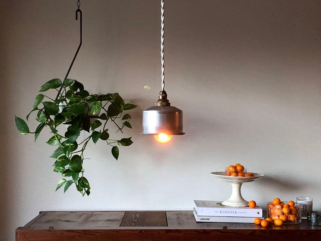 北欧ビンテージシェードのペンダントライト 真鍮ソケット リビングインテリア 照明