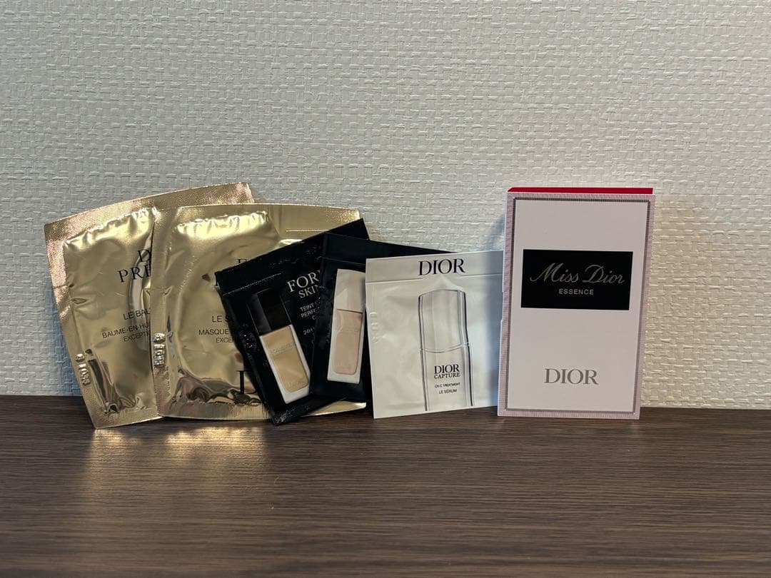 Dior 2025 ホリデーコレクション Miss Diorセット