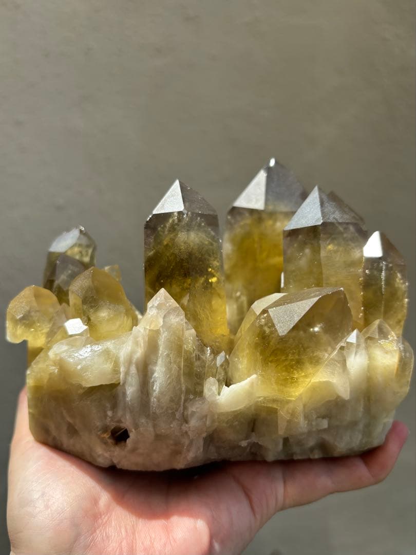 ブラジル産シトリンクラスター1888g 立派　ファントムあり　迫力　ポイント太い