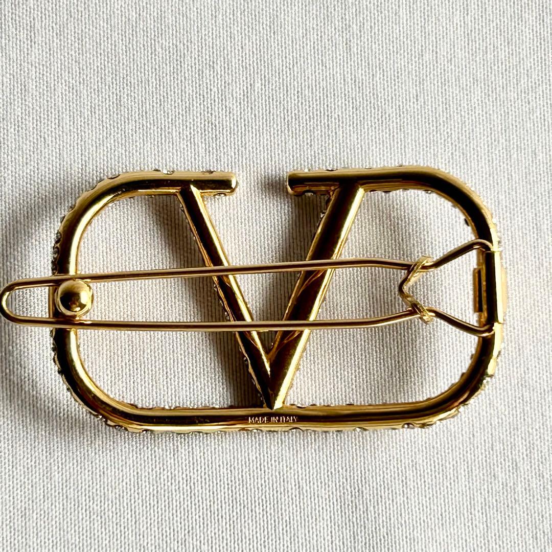 【美品】 VALENTINO ヴァレンティノ Vロゴシグネチャーヘアクリップ