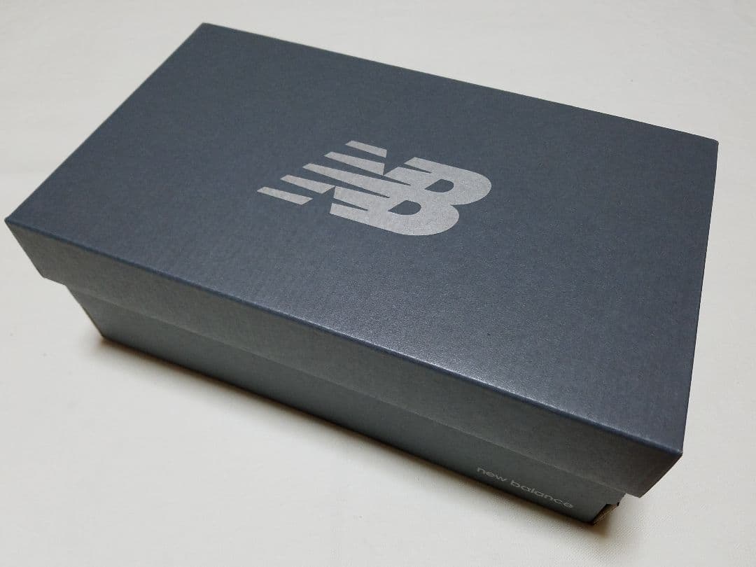 ⭐今季新品⭐ニューバランス スニーカー／ユナイテッドアローズ▫9060▫グレー▫