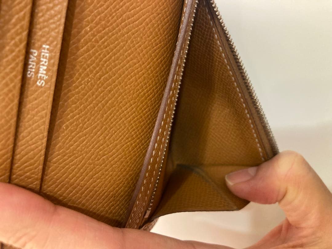 エルメス　ベアンコンパクト　ゴールド