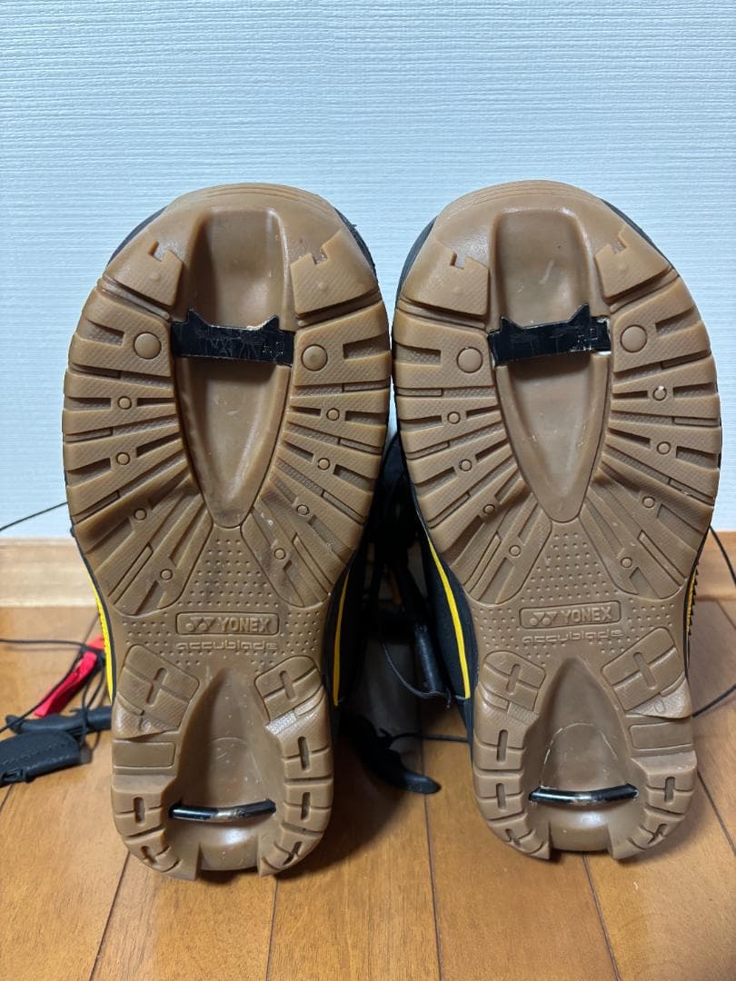 美品Yonex FLINT AB 27 ヨネックス アキュブレードフリント