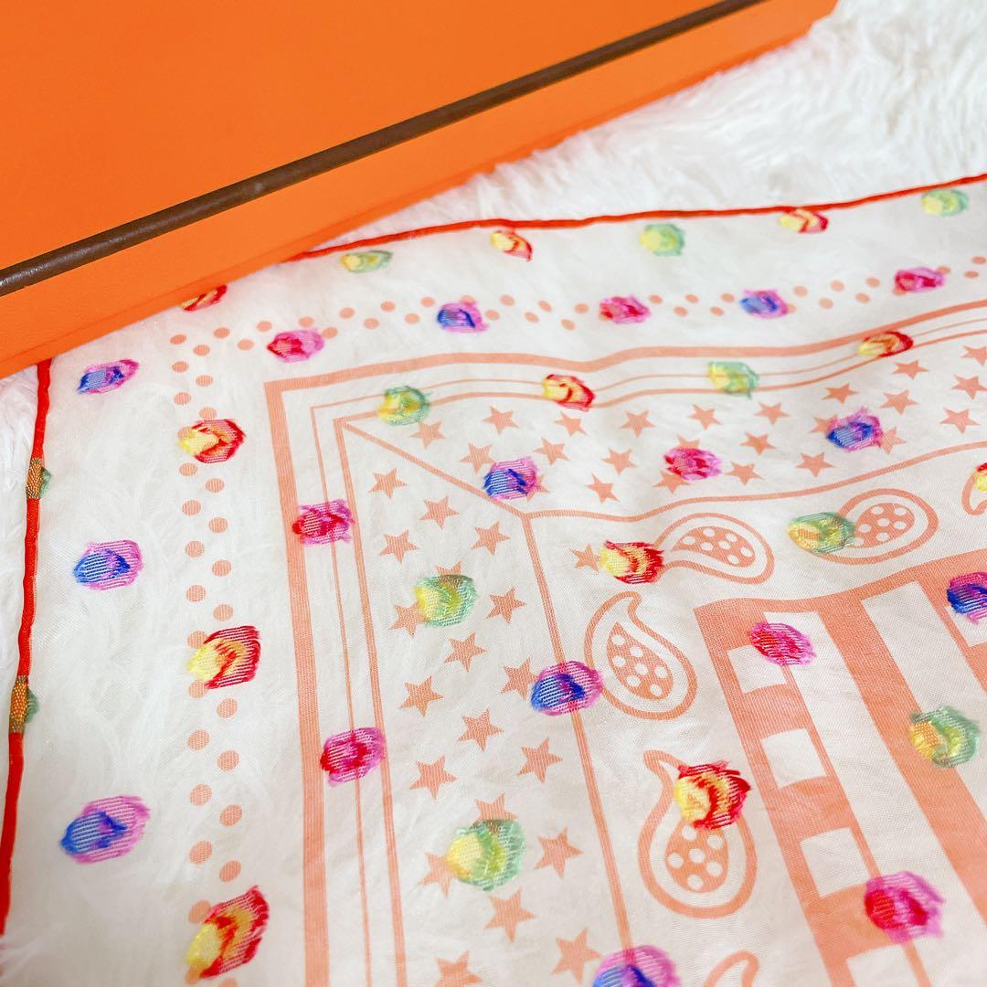 未使用　エルメス　カレ60 ジグザグのサングル　タグ有　スカーフ