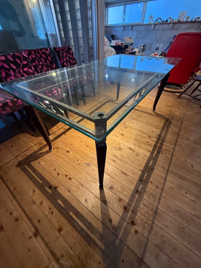 サァラ麻布　ダイニング　ガラステーブル　セット椅子2脚付き