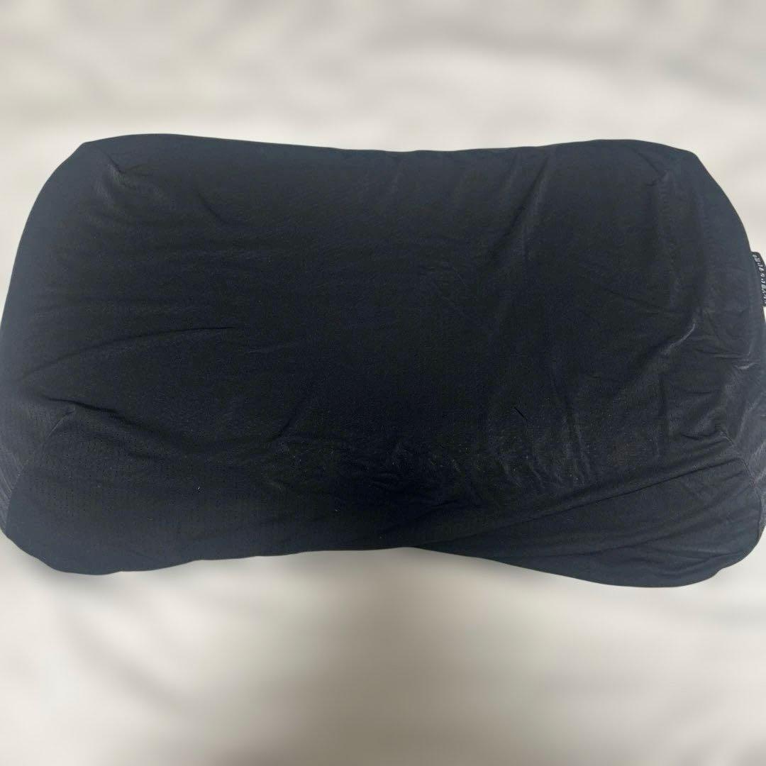 ヒツジのいらない枕 ープレミアムブラックレーベルー 枕カバー付き