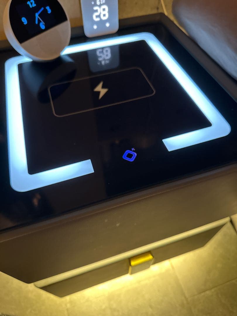 TPTBON パスワードロック LEDベッドサイドテーブル 充電ステーション