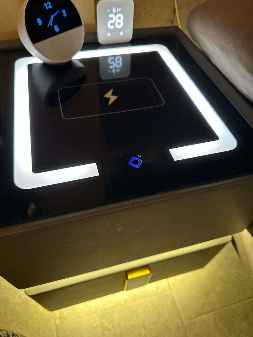 TPTBON パスワードロック LEDベッドサイドテーブル 充電ステーション