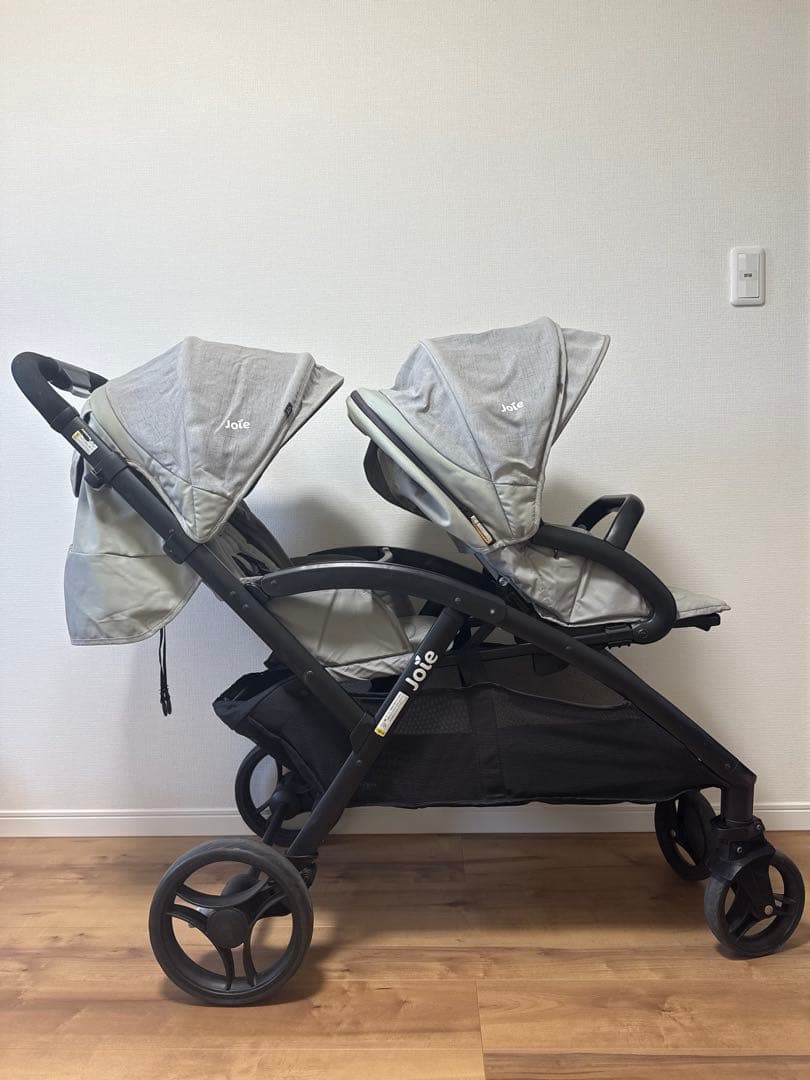 Joie ジョイー 縦型　2人乗りベビーカー　エヴァライト デュオ　グレー