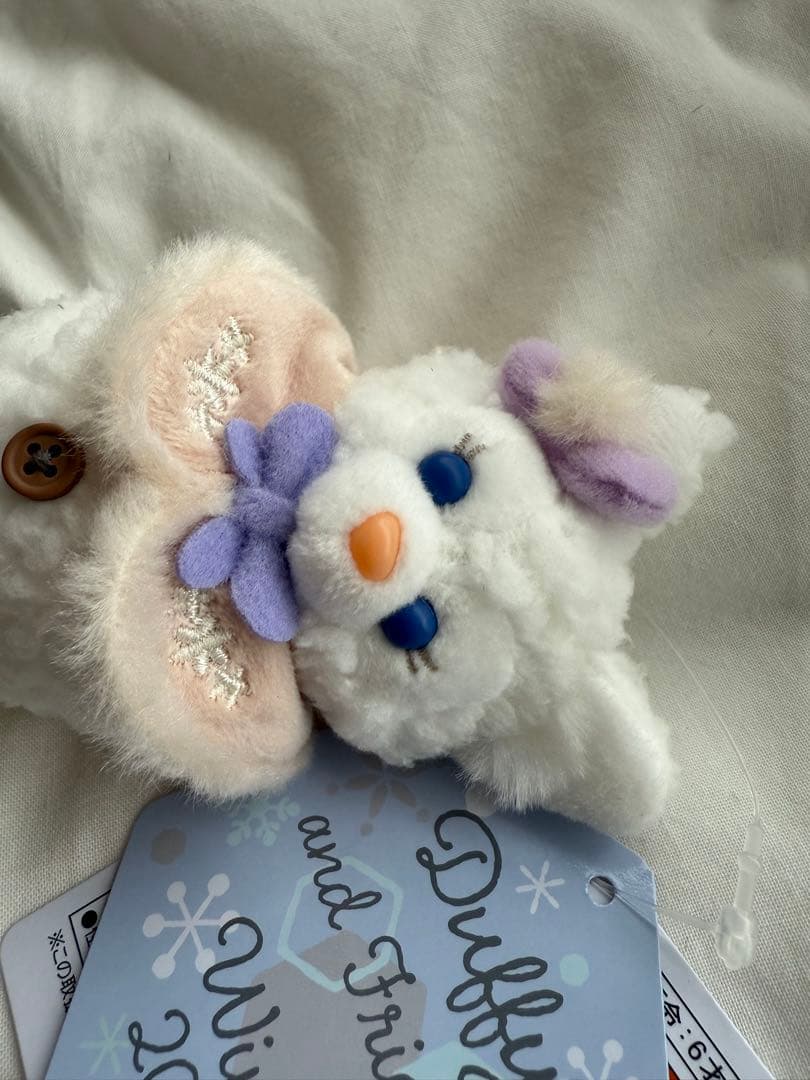 ダッフィー＆フレンズのシークレット・オブ・スノーウィーデイ　雪だるま　チャーム