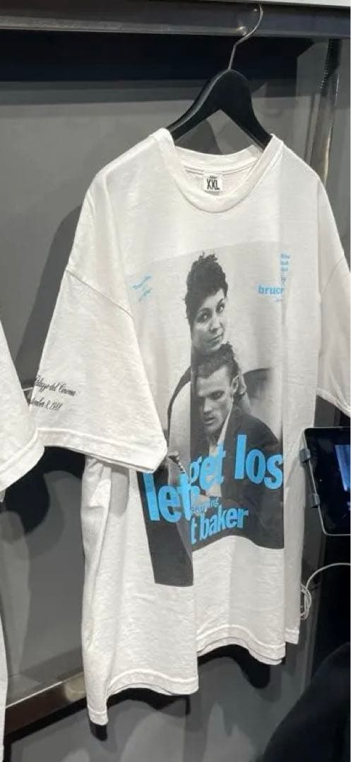 トップス Let's get Lost weber T shirt Poster art2