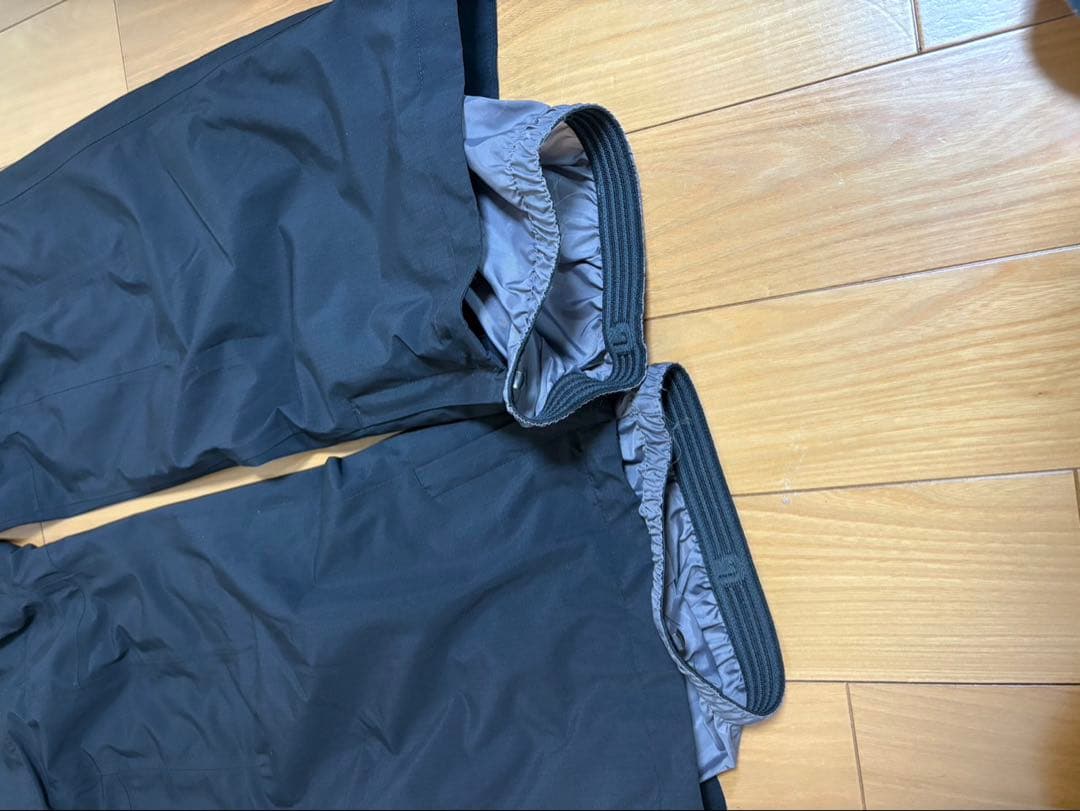 バートンak スノーボードウェア　セットアップ Mサイズ　ホームクリーニング済