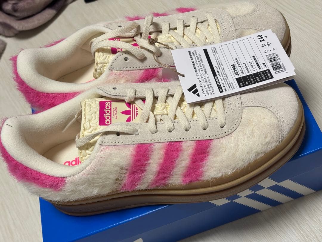 アディダス ガゼル ボールド W スニーカー（JS3908）