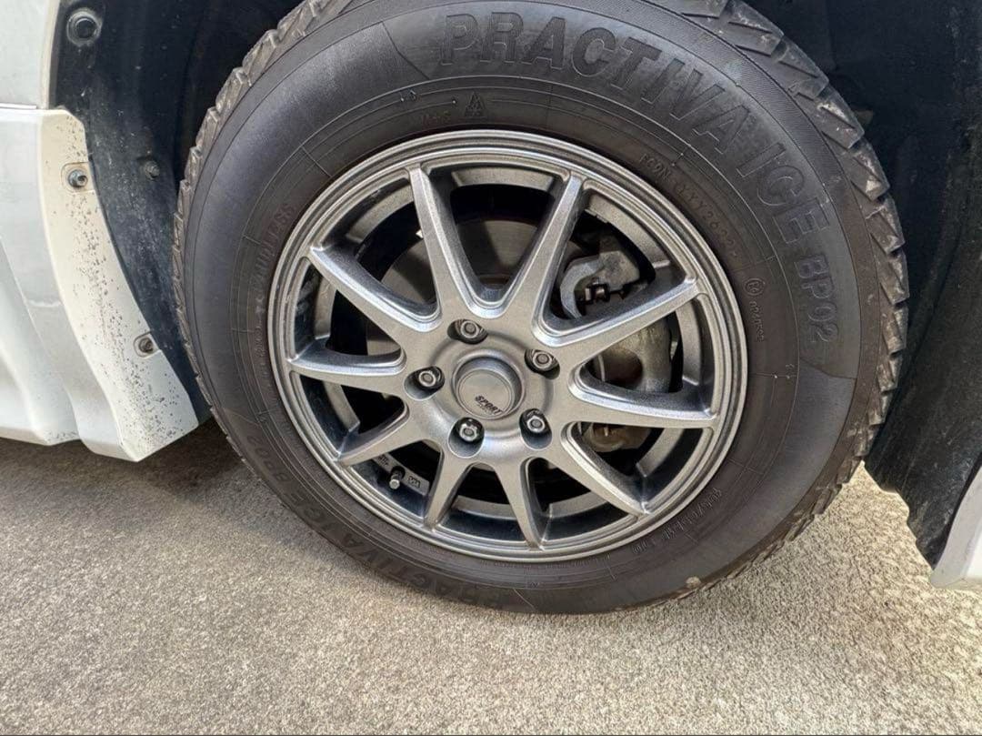 PRACTIVA ICE BP02 195/65R15 スタッドレスタイヤ