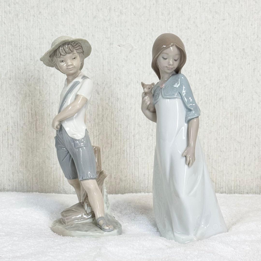 【特価】NAO リヤドロ　少女と子犬　少年　2体セット