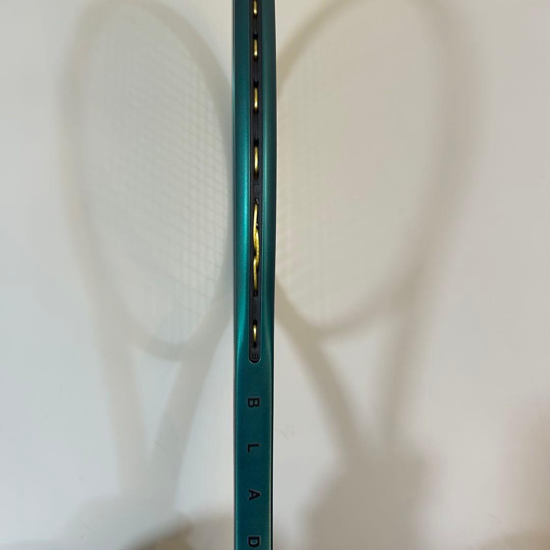 ラケット(硬式用) 18x20 g2 blade V9 98 18x20 G2 Wilson