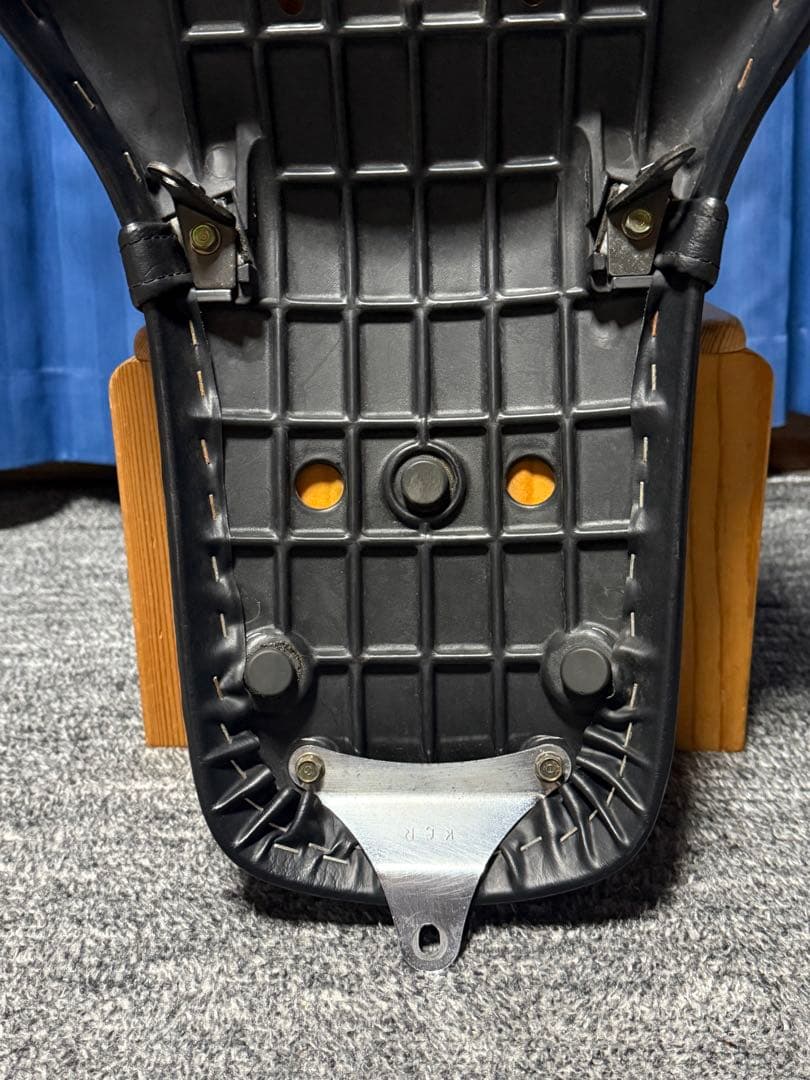 破れなし HONDA ホンダ V-TWIN マグナ250 MC29 純正 シート