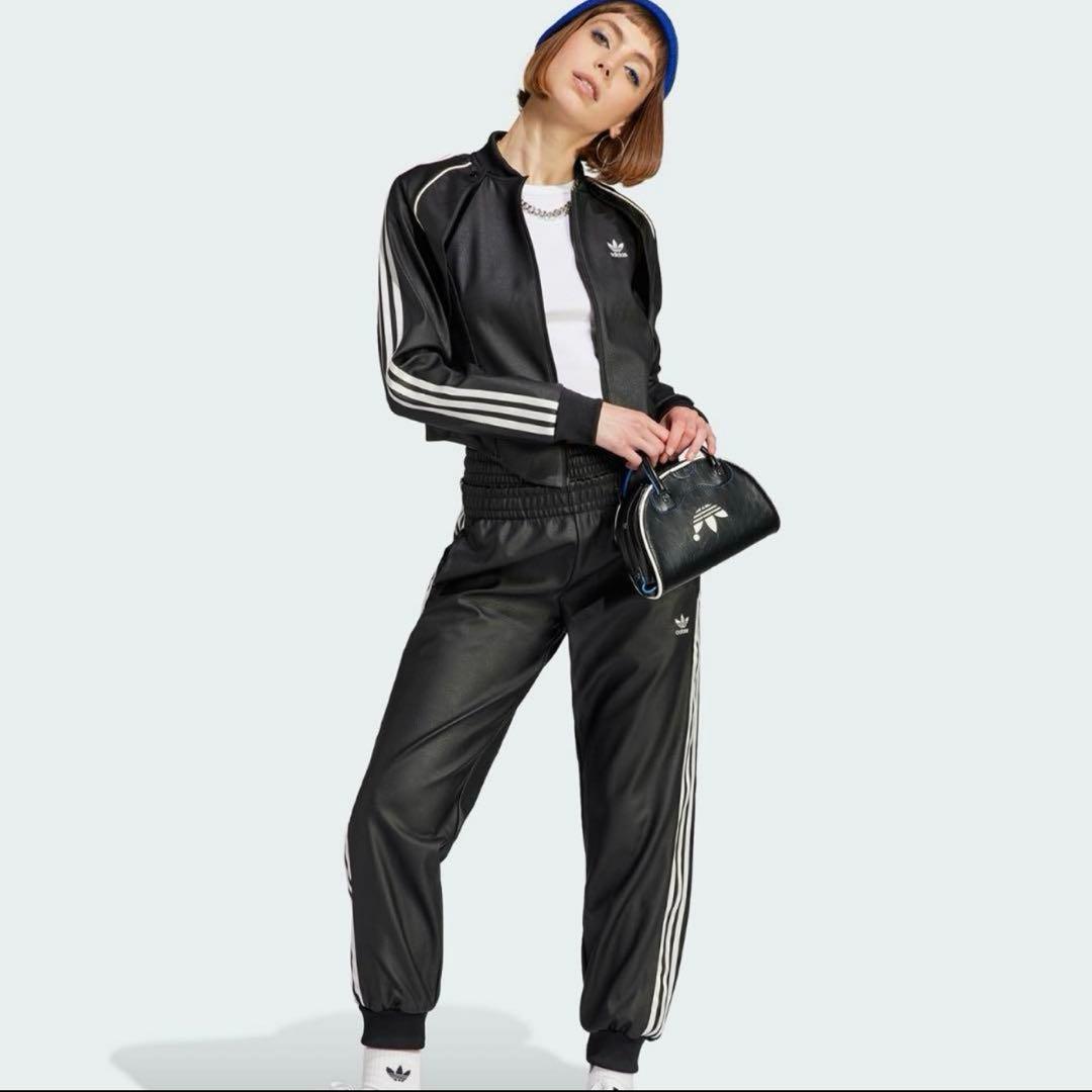 フェイクレザーSSTバーサタイルトラック　セットアップ