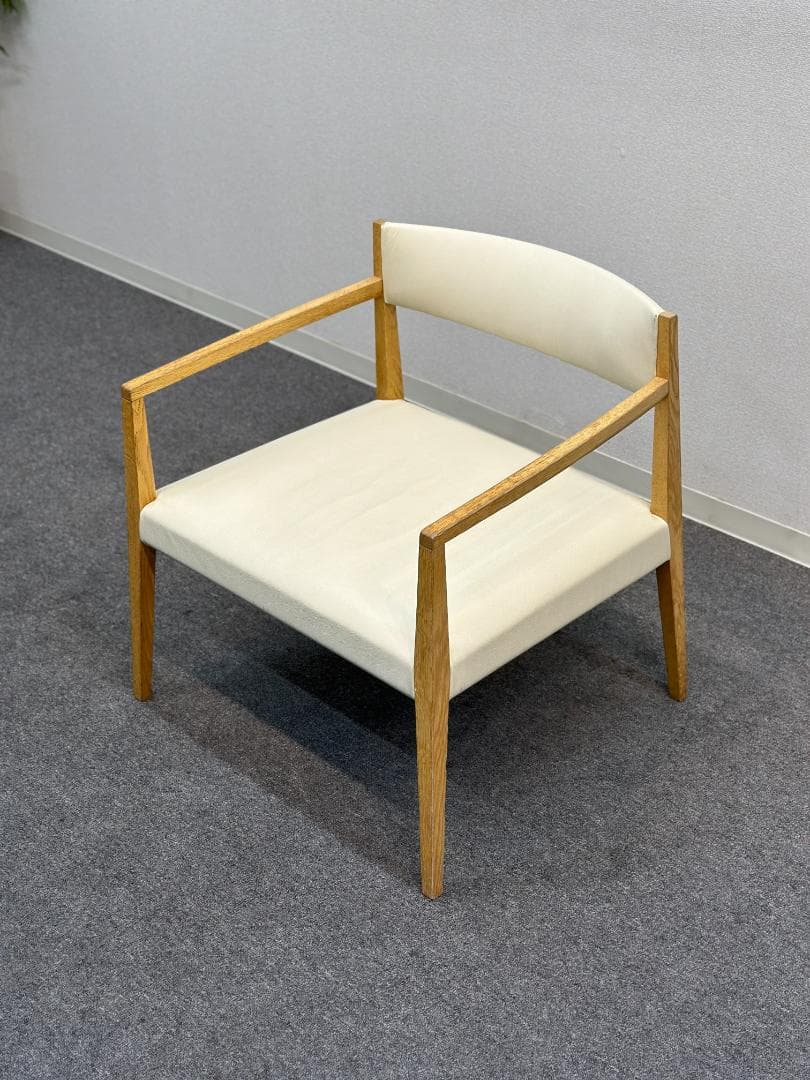 アルフレックス■シン ラウンジチェア　軽量　シンプル　リビング　椅子