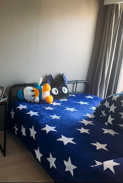 ダブルサイズベッド(マットレス付き)