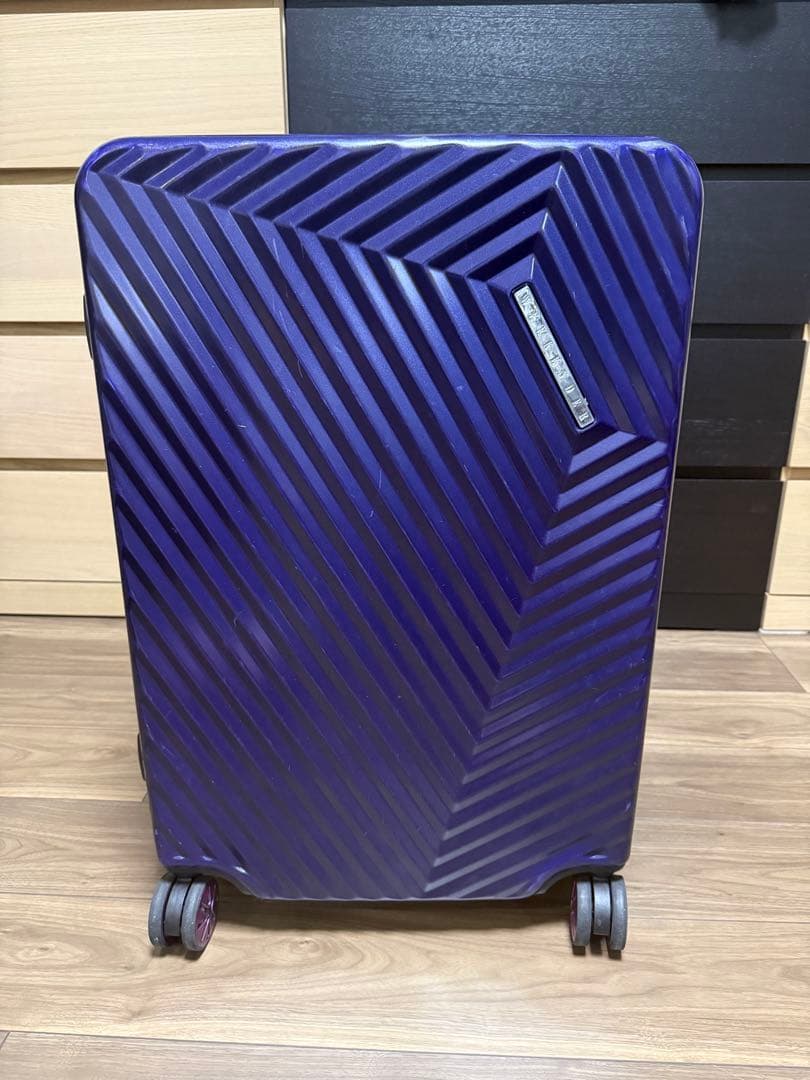 スーツケース　旅行　キャリーケース