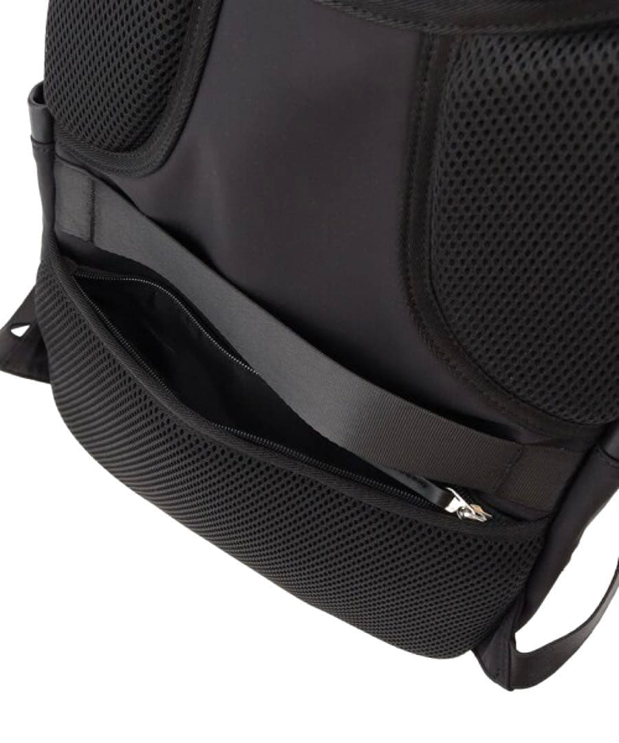 未使用❣️ DRESSTERIOR(Ladies)軽量リュックブラック