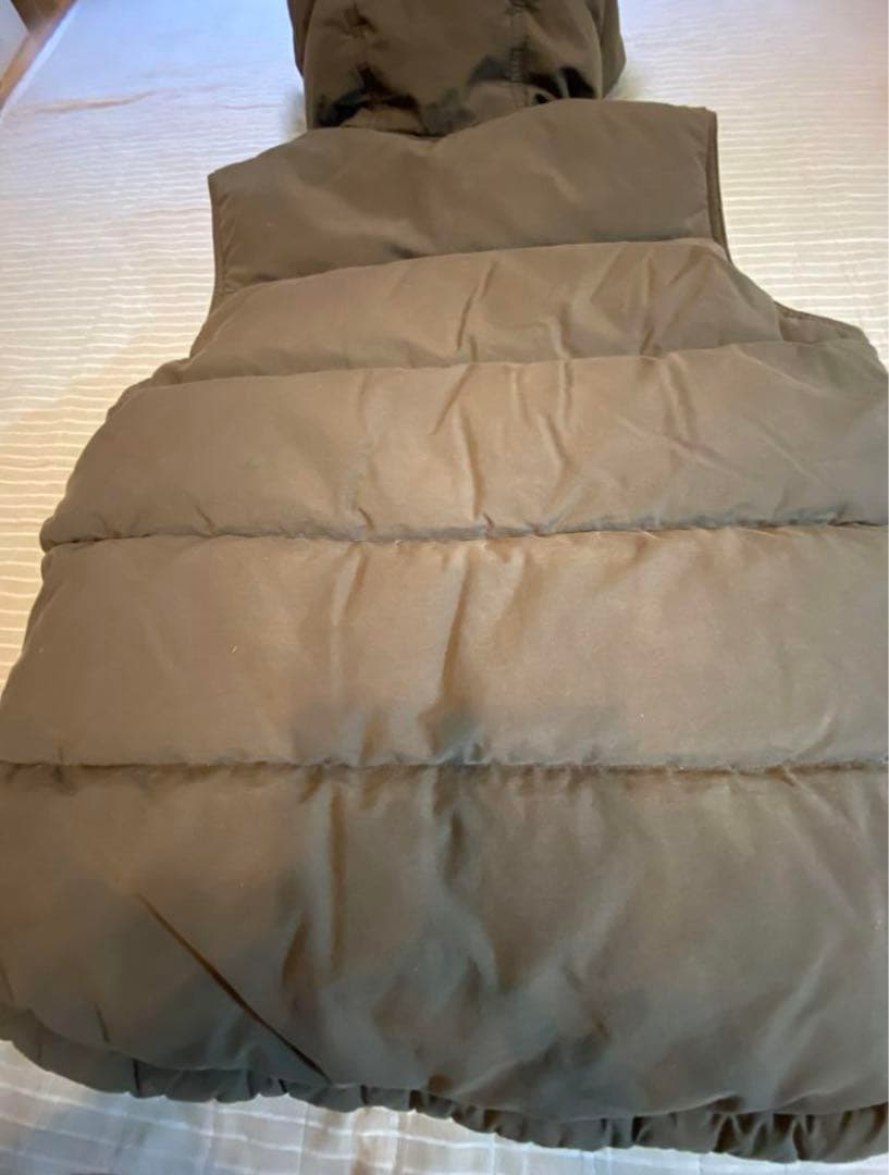 サニークラウズ　ダウンベスト オリーブグリーン