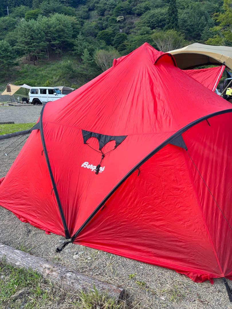 bergans 赤テント