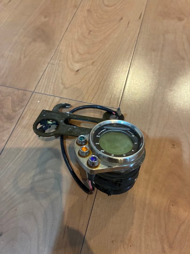 武川12VDタイプLCDスピード&タコメーター