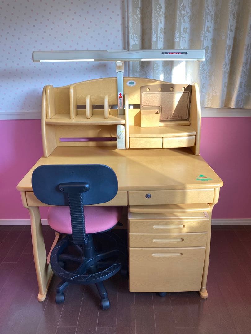 オカムラ 4ピースセット 学習/勉強机【完成品:直接取りに来られる方限定！】