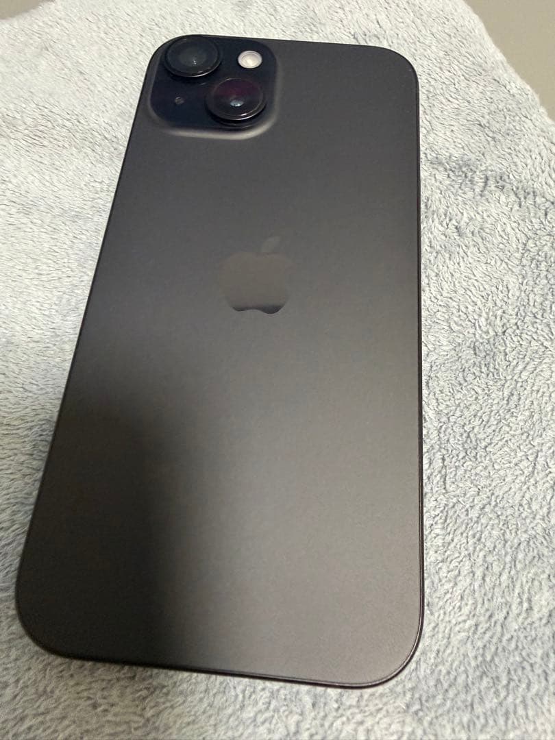 【箱有】美品 iPhone15 128GB ブラック