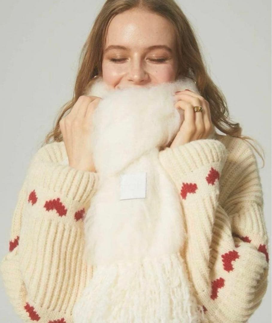 【 THE TOE 】PIGALLE SHAGGY MUFFLER