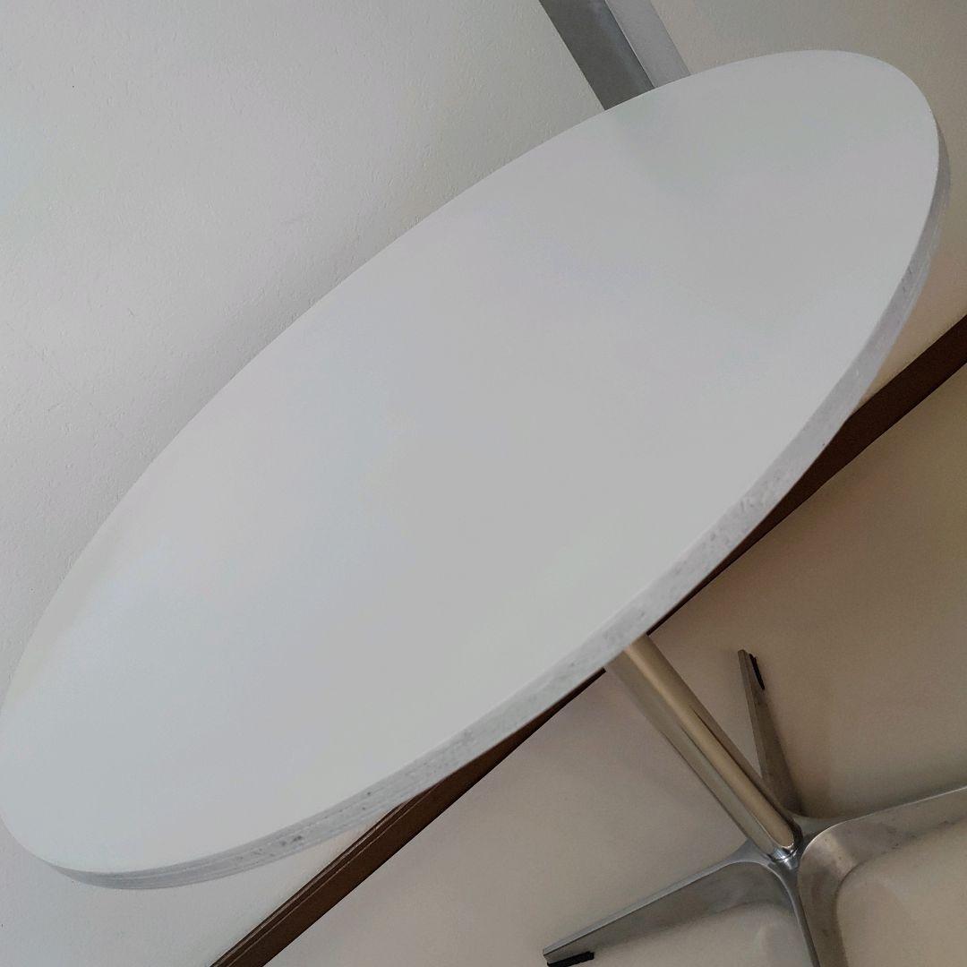 引き取り限定　ogre vamir ラウンドテーブル ホワイト系 韓国インテリア