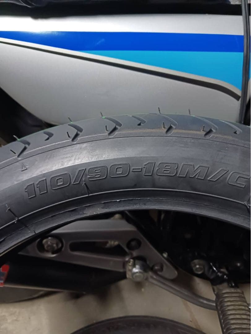 パーツ BRIDGESTONE BATTLAX BT-45 110/90-18