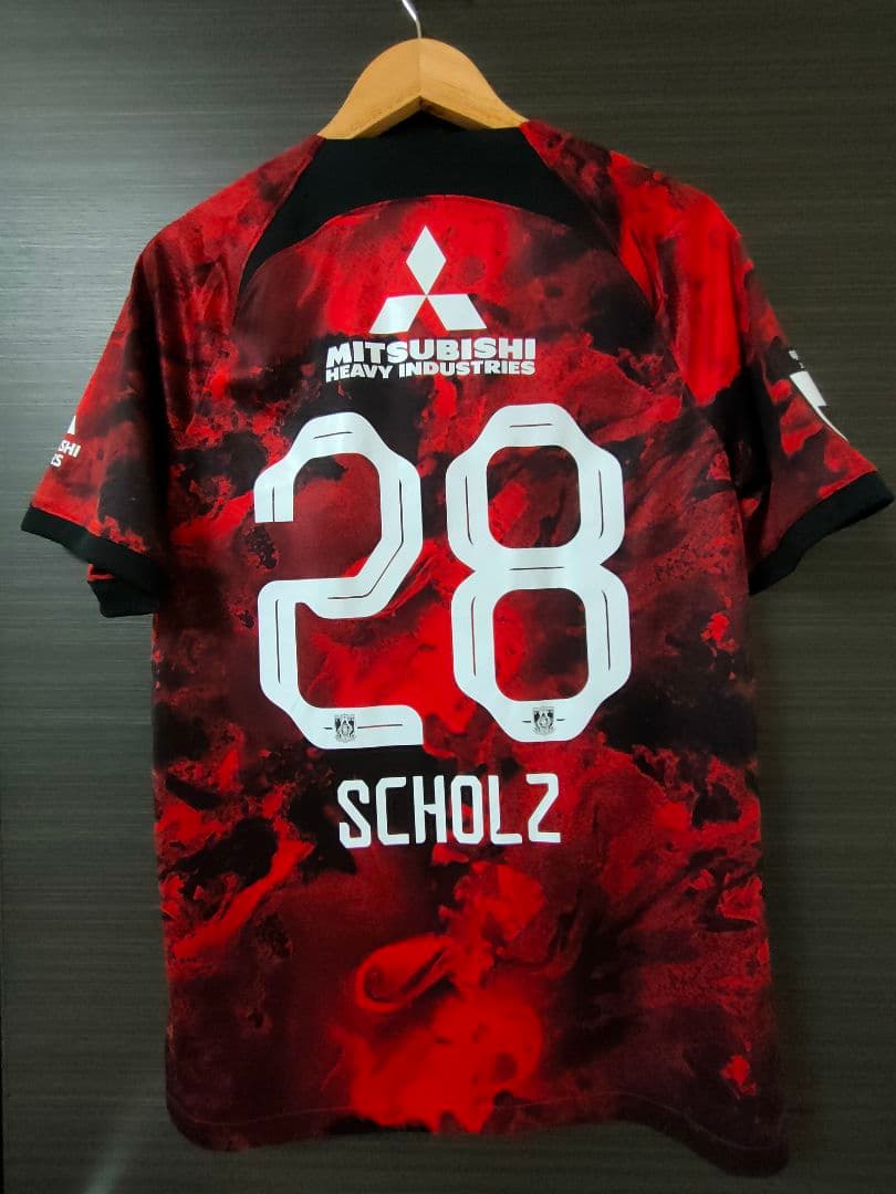 美品:ショルツ 浦和レッズ レプリカユニフォーム Lサイズ