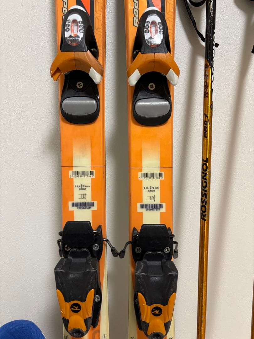 ROSSIGNOLジュニアスキー４点（板110cm、金具、靴21cm、ポール）