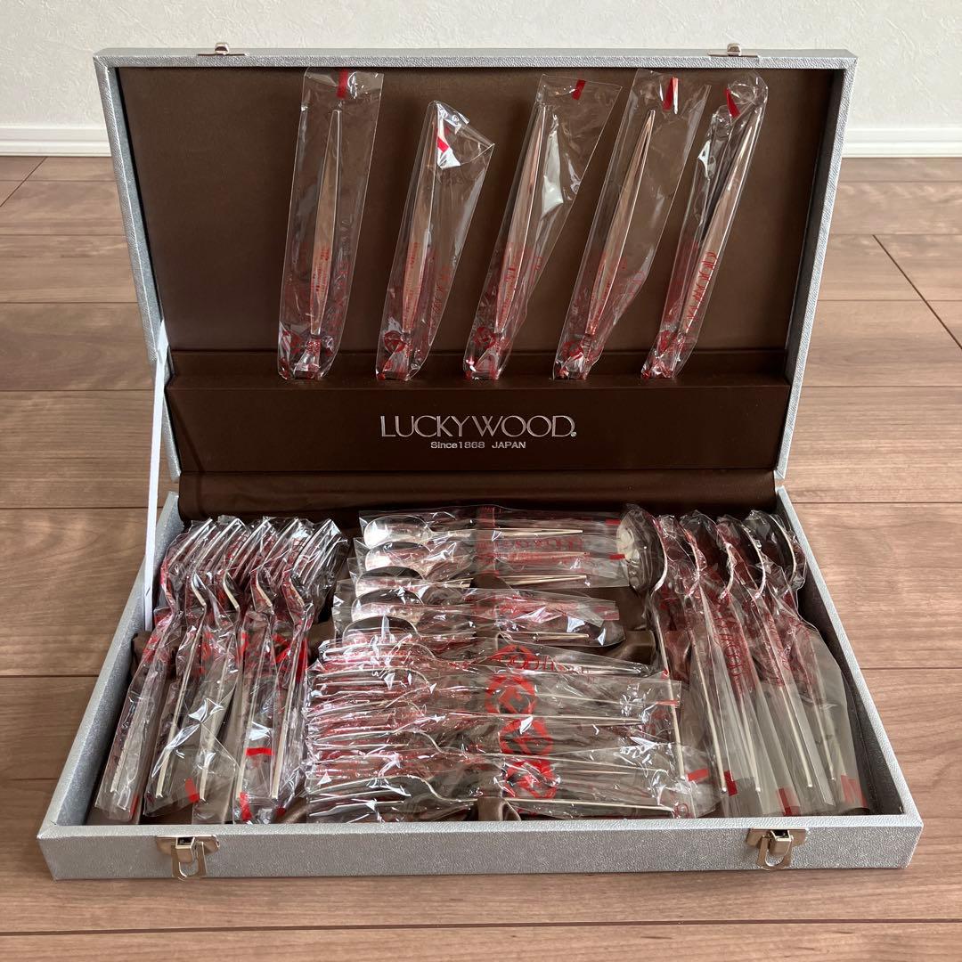 LUCKY WOOD カトラリーセット（25本・5客用）