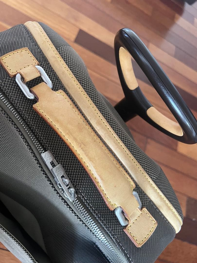 LOUIS VUITTON モノグラム キャリーケース