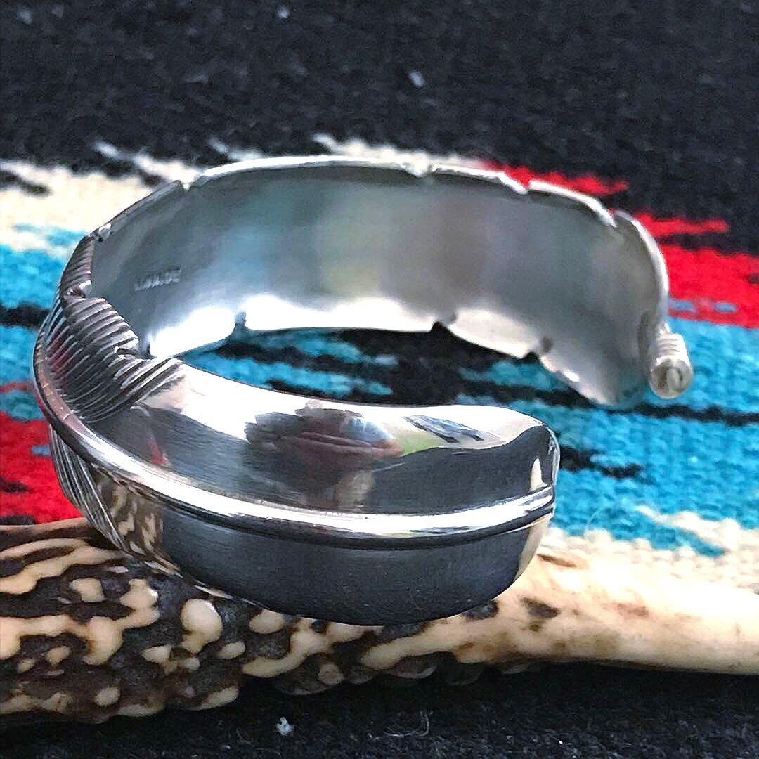 Indian Jewelryハーヴィーメイス　　フェザー　シルバーバングル　③