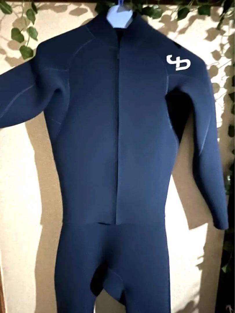 ★新品★ ウェットスーツ フルスーツ ３ミリ　4Dimensions
