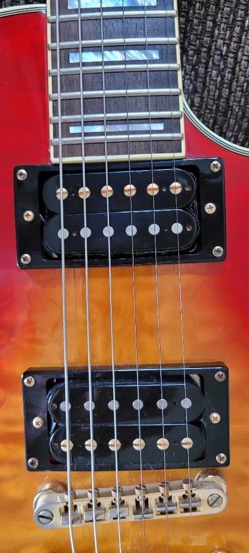 ギター Epiphone PROPHECY PLUS LES PAUL CUSTOM