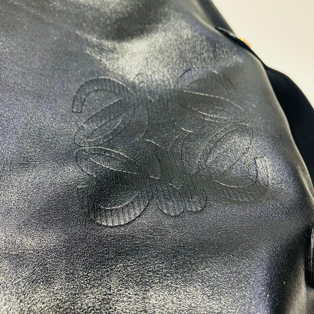 美品　ロエベ ミニボストン アマゾナ28アナグラム 金金具 レザー ブラック 黒