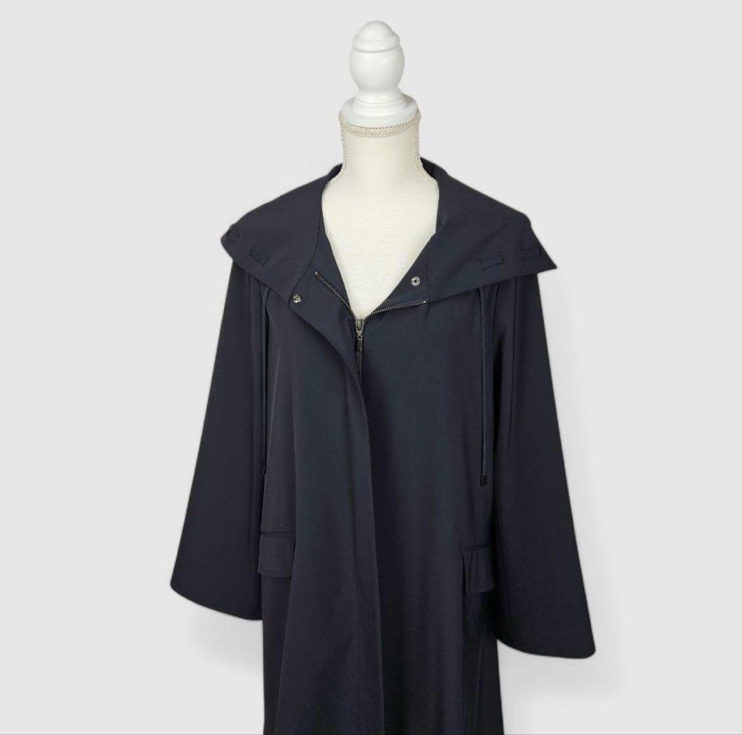 フォクシーネイビー フード付き トレンチコート