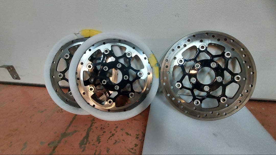 ハーレーFXLRS 純正ディスクブレーキローター前２枚後１枚　走行200km外し