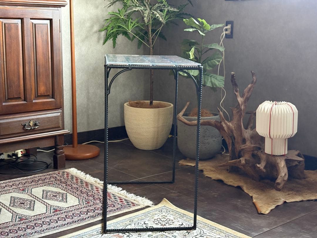 ③アイアン　サイドテーブル　ディスプレイ家具　モダン　シンプル　IZ