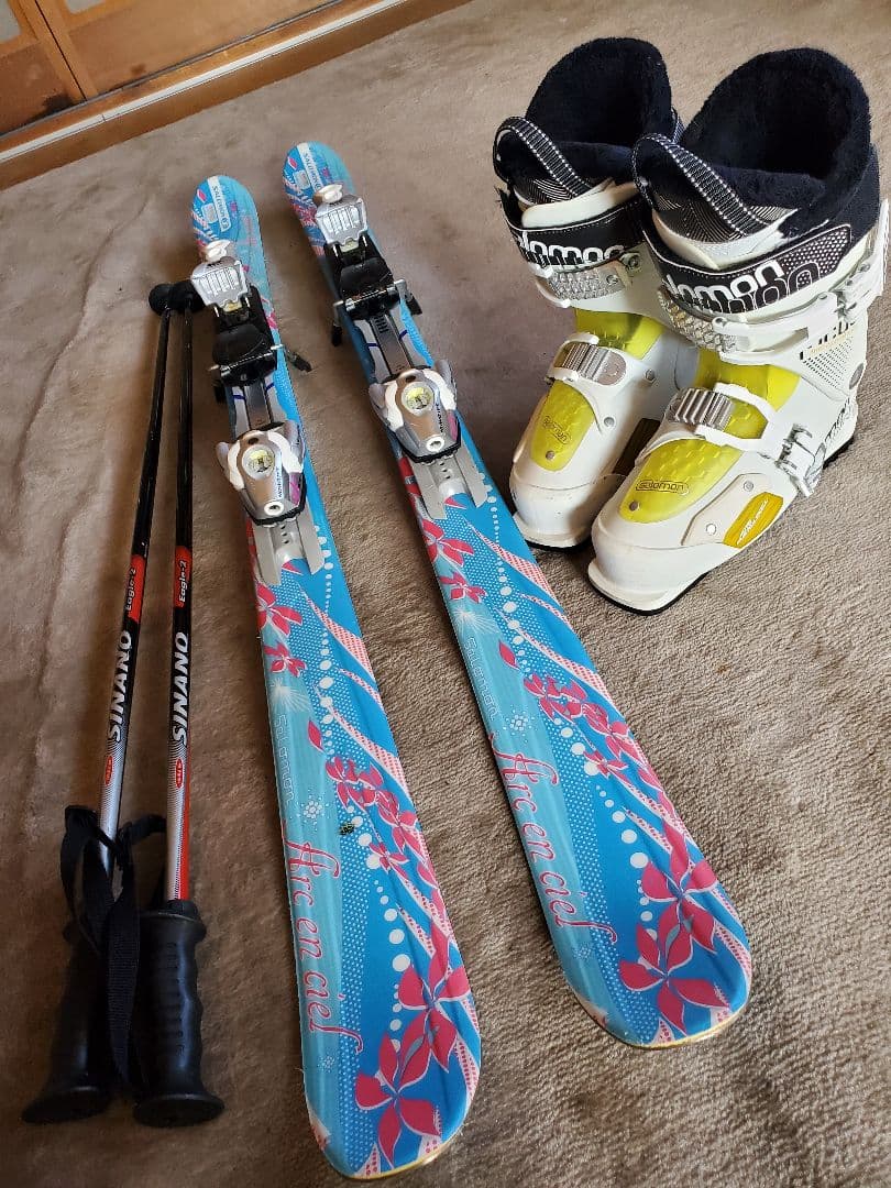 salomonカービング141ブーツ24～24.5ストック　セット