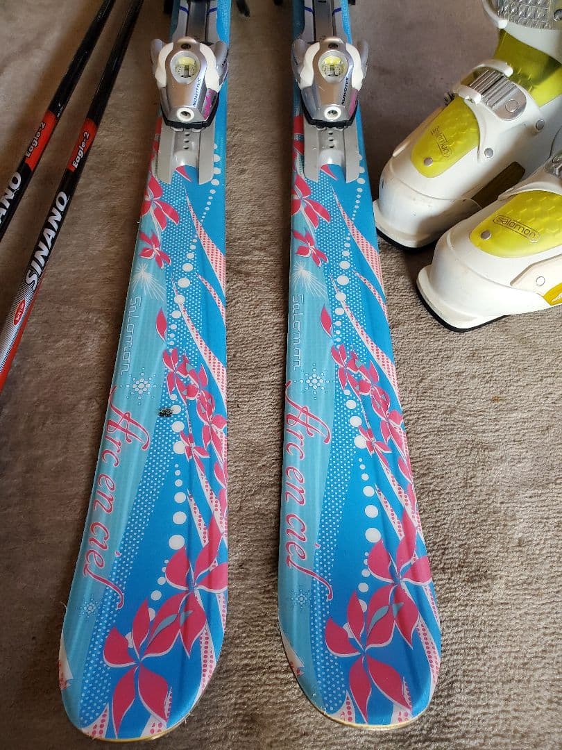 salomonカービング141ブーツ24～24.5ストック　セット