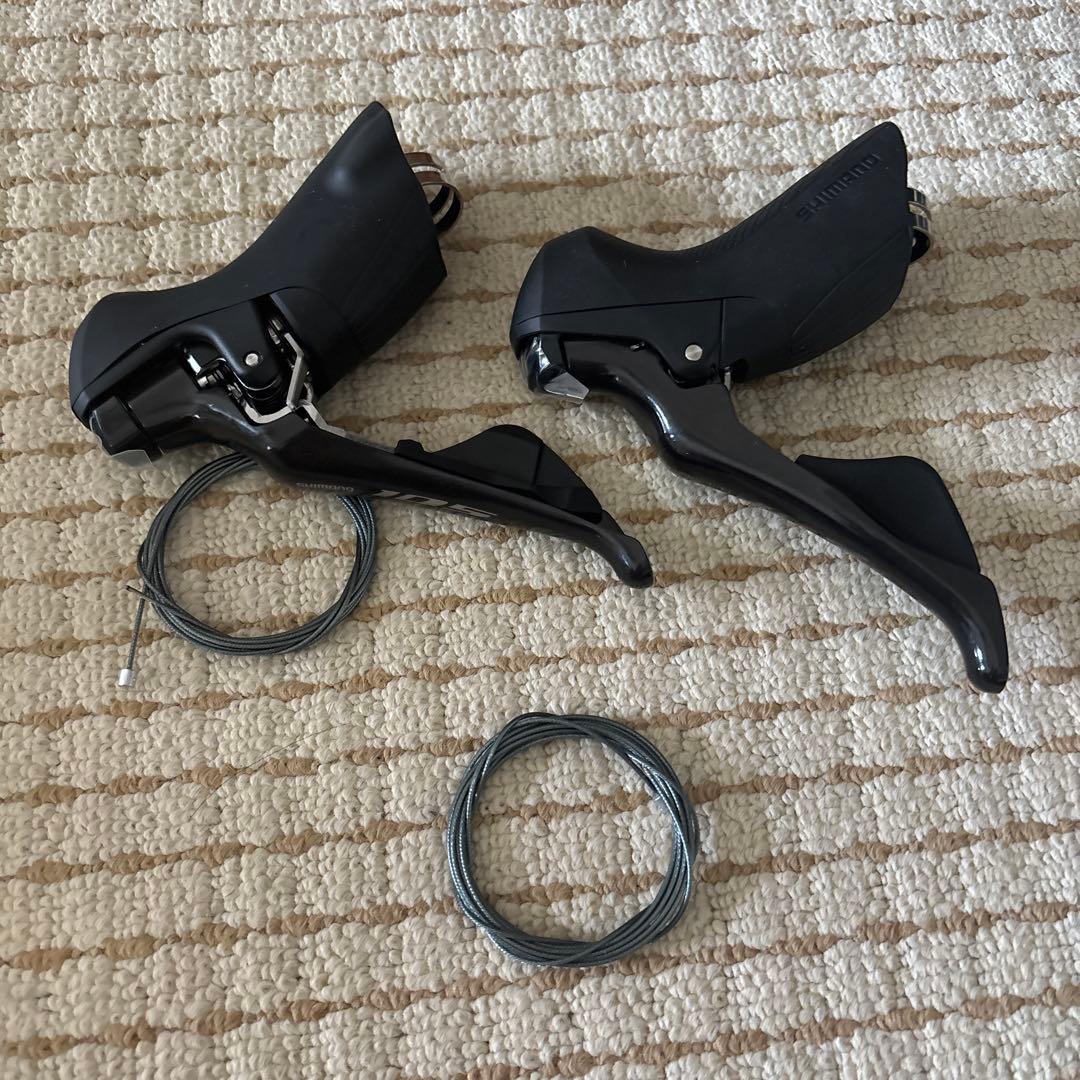 Shimano 105 r7000 シフター・レバー 新品　未使用